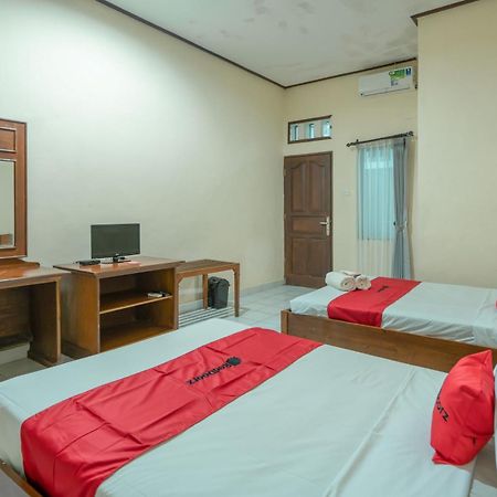 Reddoorz Plus At Mahajaya Hotel Denpasar Exterior photo