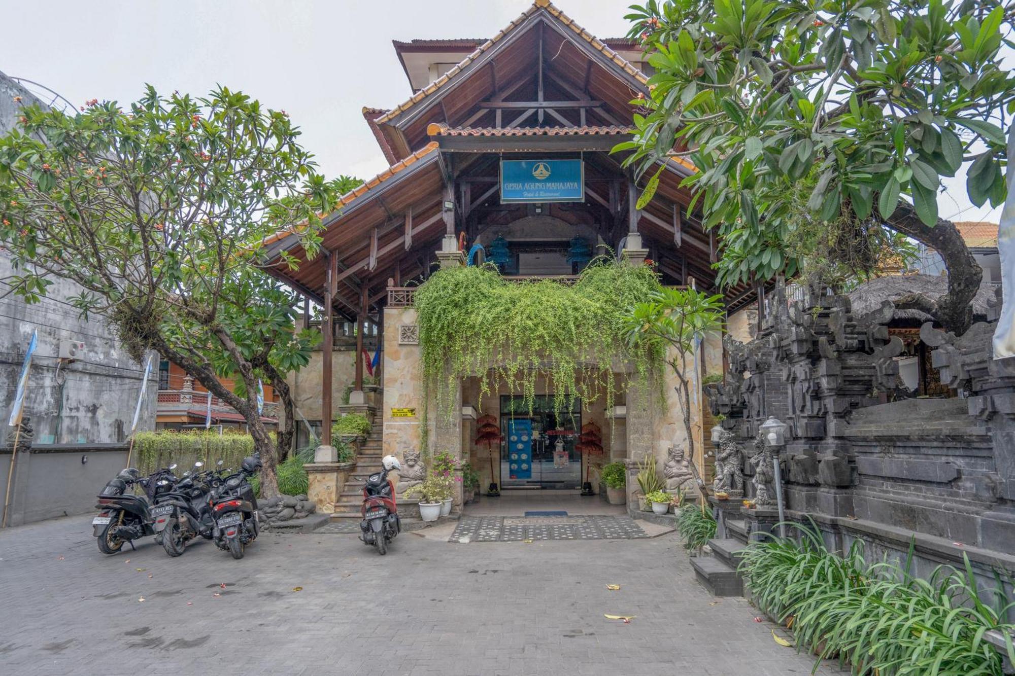 Reddoorz Plus At Mahajaya Hotel Denpasar Exterior photo